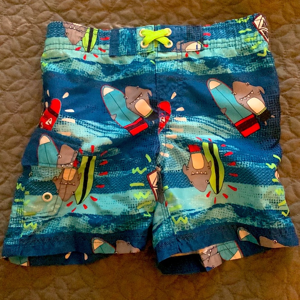 Toddler swim trunks